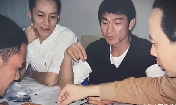 在海外怎么看被限制的电视剧软件教程
